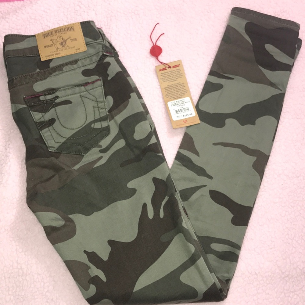 SOLDTrue Religion Camo skinny pants